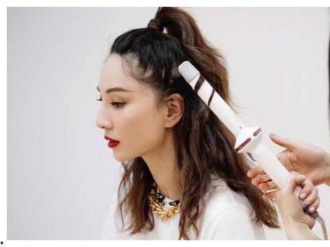 刘芸最新爆料视频播放,娱乐圈背后惊人内幕